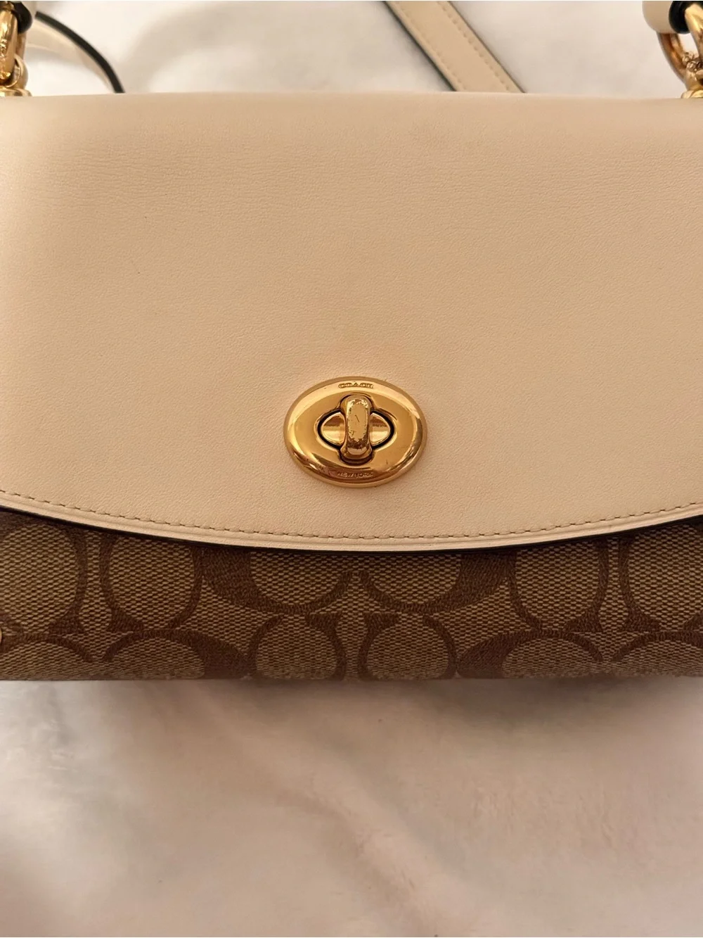 Coach Tilly Satchel 23 In Signature Canvas in Khaki/ Chalk